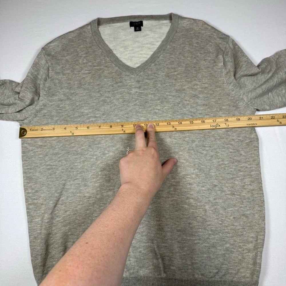 J. Crew Light‎ Gray V-Neck Sweater